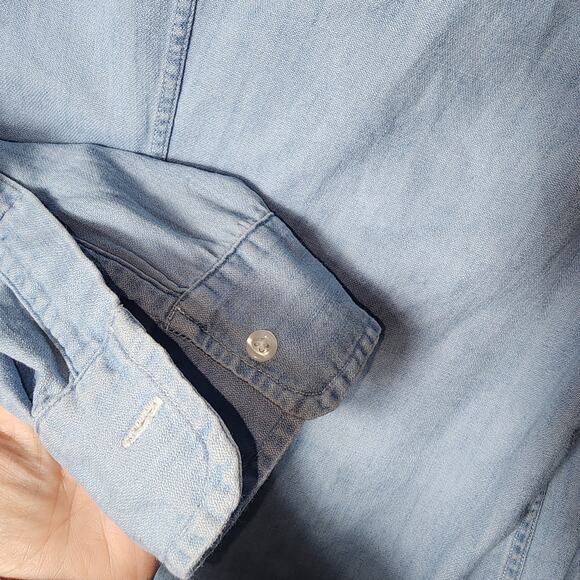 Frank & Eileen Sky Blue Button-Up Blouse - Picture 5 of 7